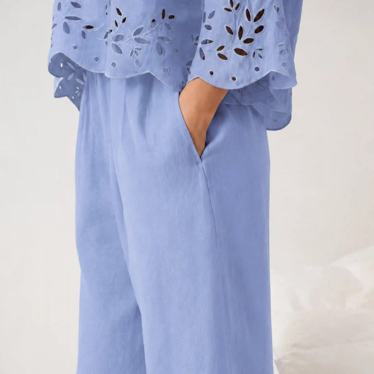 Linen Embroidered Eyelet Pant